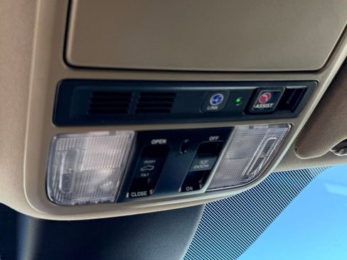 Used 2023 Honda Odyssey Touring image 27