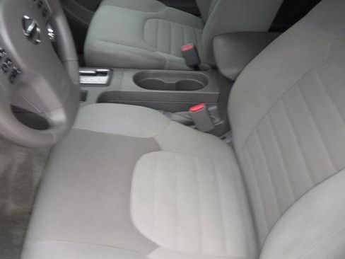 Used 2016 Nissan Frontier S RWD image 27