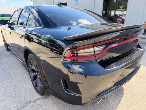 Used 2021 Dodge Charger R/T w/ Blacktop Package RWD image 3