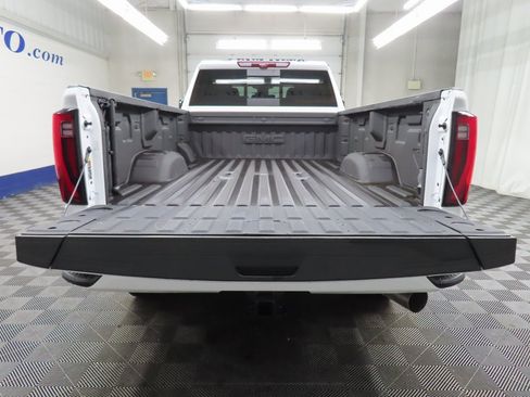 Used 2025 GMC Sierra 2500 Denali w/ Technology Package image 44