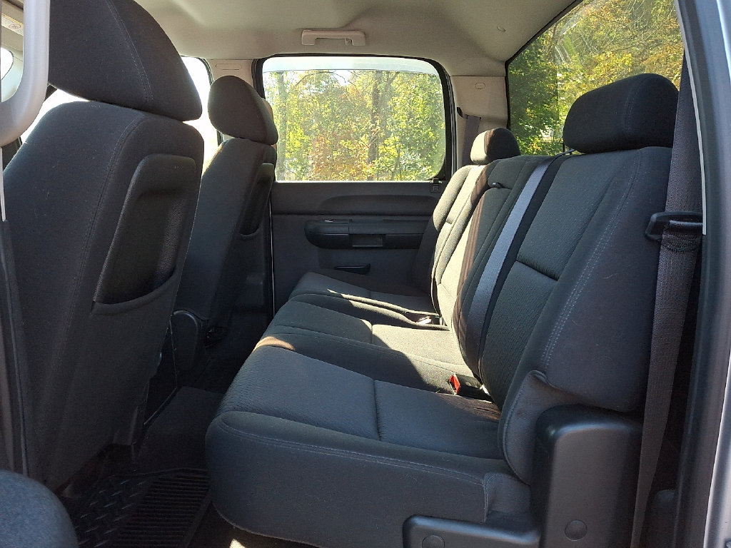 Used 2012 GMC Sierra 2500 SLE w/ SLE Preferred Package AWD/4WD image 12