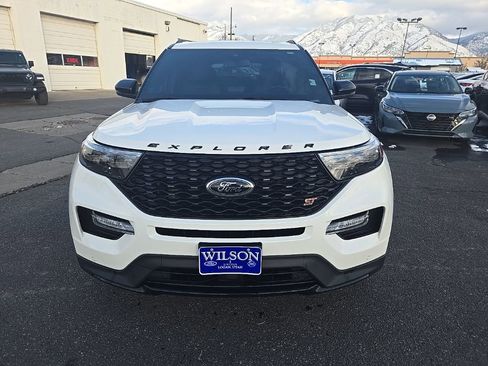 Used 2023 Ford Explorer ST w/ Equipment Group 401A image 2