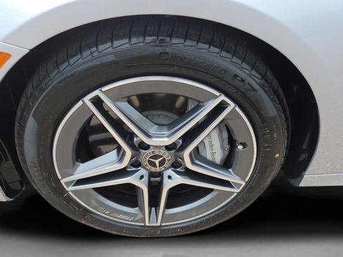 Used 2022 Mercedes-Benz E 350 4MATIC Sedan image 34