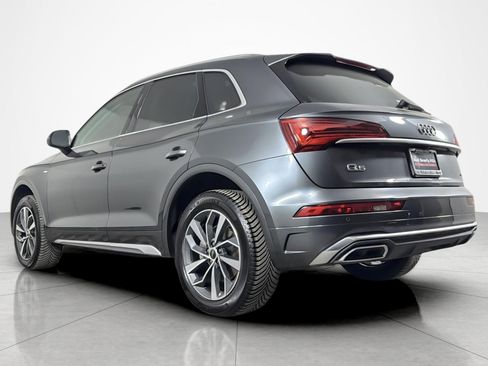 Used 2023 Audi Q5 2.0T Premium Plus w/ Premium Plus Package AWD/4WD image 3