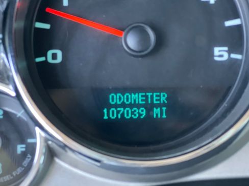 Used 2008 GMC Sierra 2500 SLE w/ SLE2 Preferred Package RWD image 26