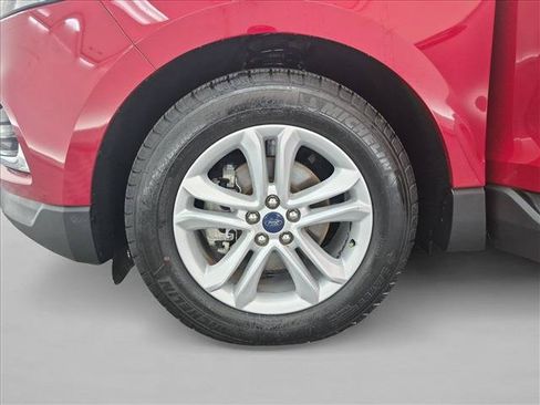 Used 2020 Ford Edge SEL w/ Convenience Package FWD image 25