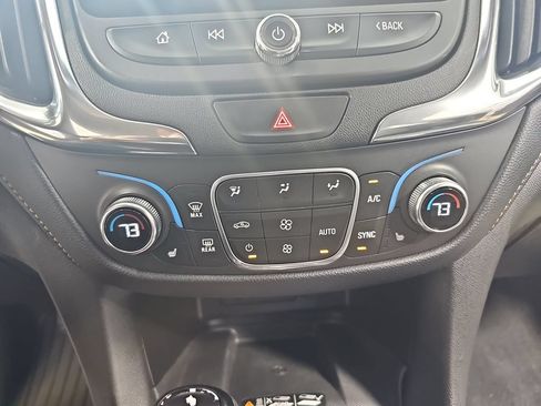 Used 2020 Chevrolet Equinox Premier FWD image 29