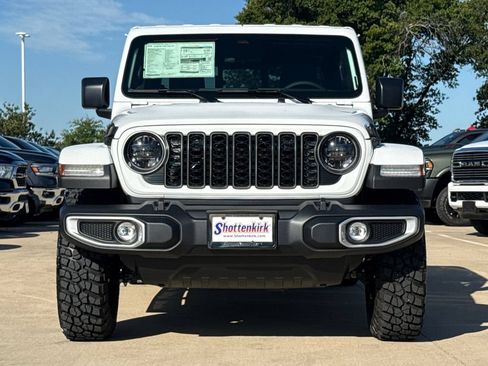 New 2026 Jeep Gladiator Sport AWD/4WD image 2