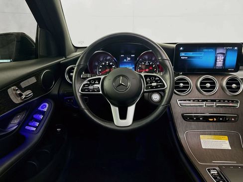 Used 2022 Mercedes-Benz GLC 300 image 29