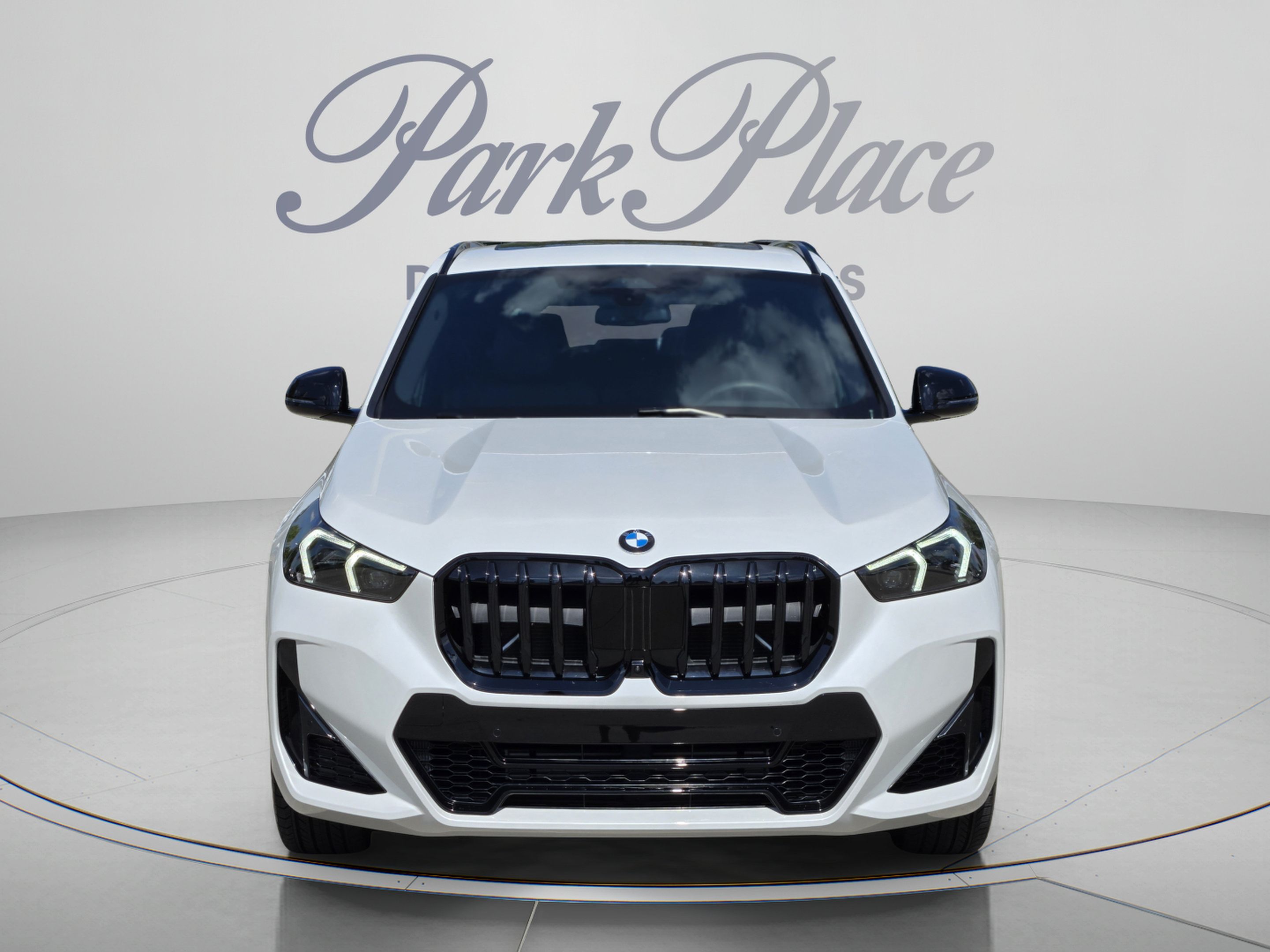 Used 2025 BMW X1 xDrive28i w/ Premium Package AWD/4WD image 10