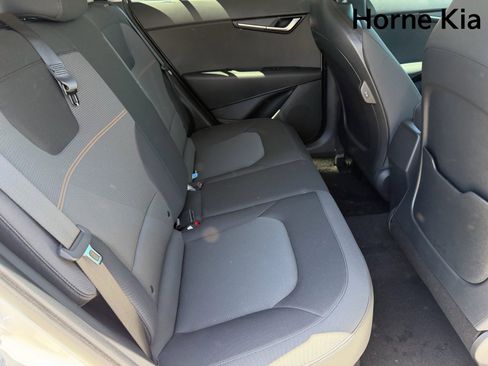 New 2026 Kia Niro LX FWD image 12