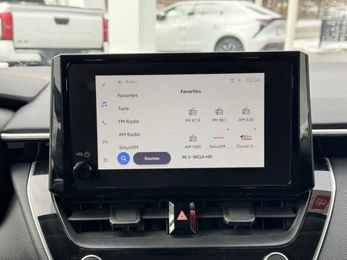 Used 2025 Toyota Corolla LE image 39