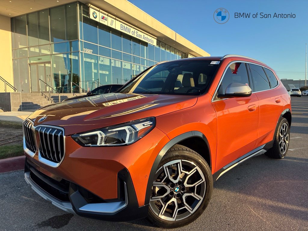 Certified 2023 BMW X1 xDrive28i w/ Convenience Package AWD/4WD image 1
