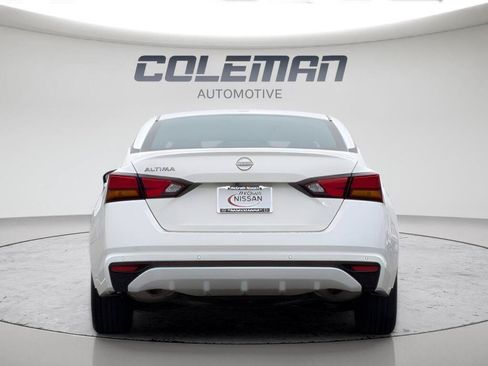 Certified 2025 Nissan Altima 2.5 S FWD image 6
