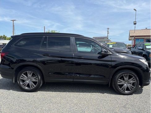 Used 2022 Honda Pilot Sport image 4