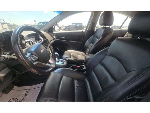 Used 2012 Chevrolet Cruze LT w/ RS Package FWD image 5