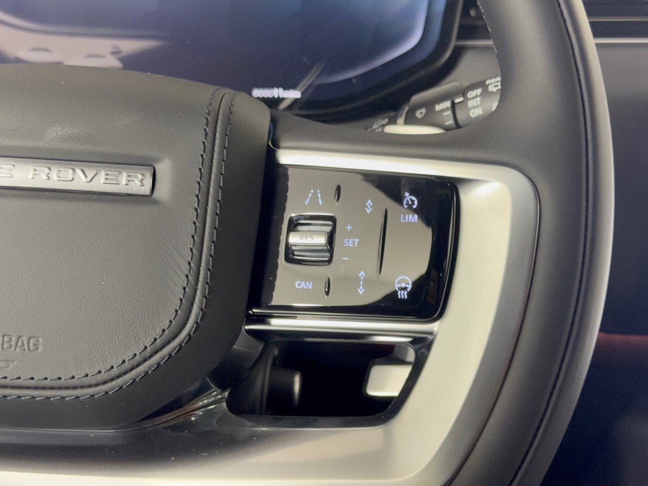 New 2027 Land Rover Range Rover SE AWD/4WD image 19