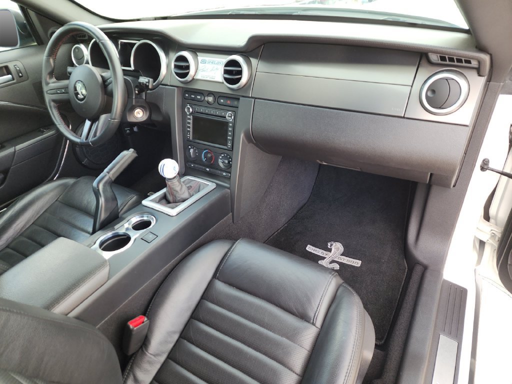 Used 2008 Ford Mustang Shelby GT500 RWD image 17