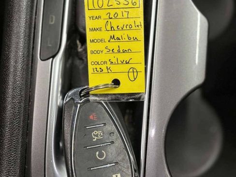Used 2017 Chevrolet Malibu LS FWD image 34