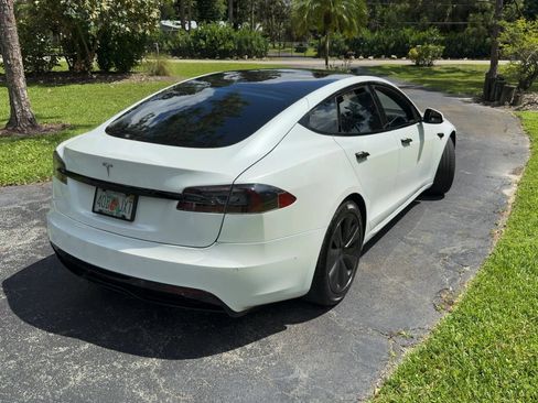 Used 2022 Tesla Model S Standard Range AWD/4WD image 4