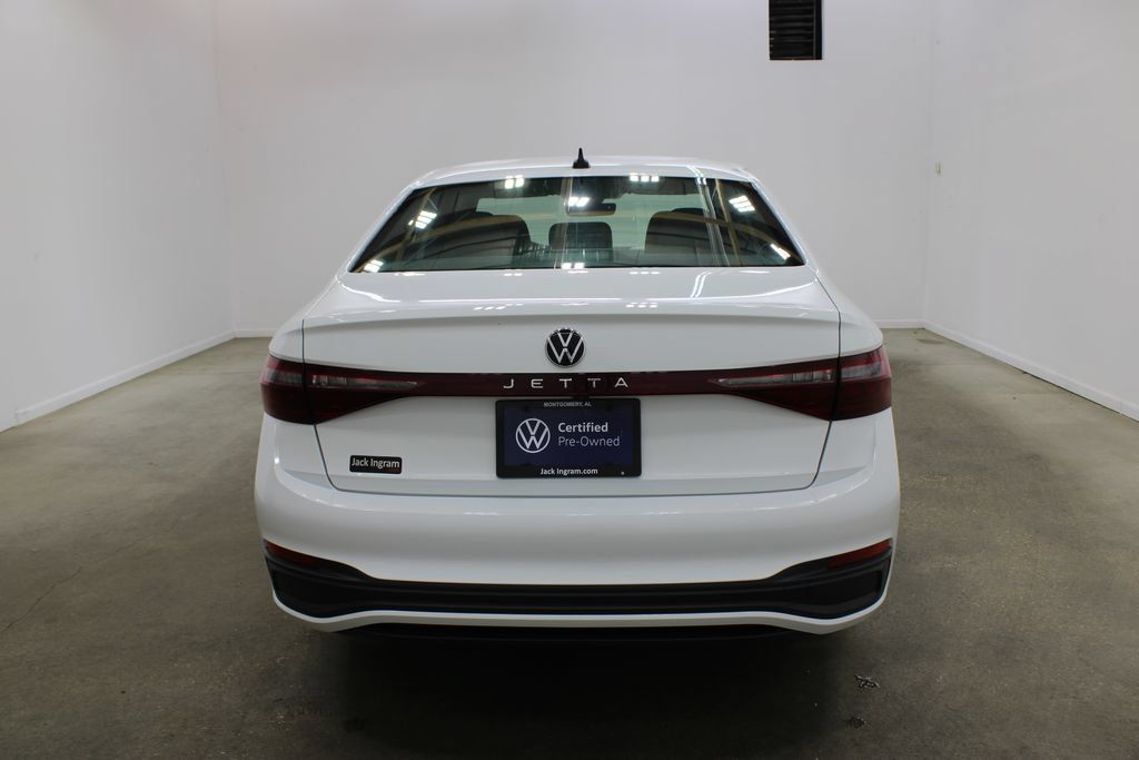 Certified 2026 Volkswagen Jetta Sport FWD image 4