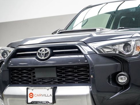 Used 2024 Toyota 4Runner TRD Off-Road AWD/4WD image 2