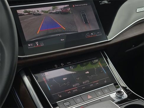 Used 2025 Audi Q7 3.0T Premium Plus image 20