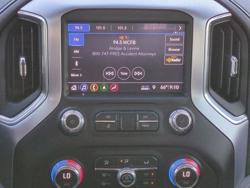 Used 2019 GMC Sierra 1500 SLT w/ SLT Premium Package image 17