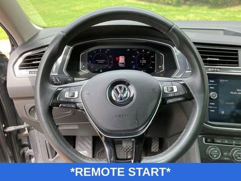Used 2020 Volkswagen Tiguan SEL AWD/4WD image 6