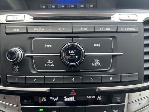 Used 2015 Honda Accord EX image 28