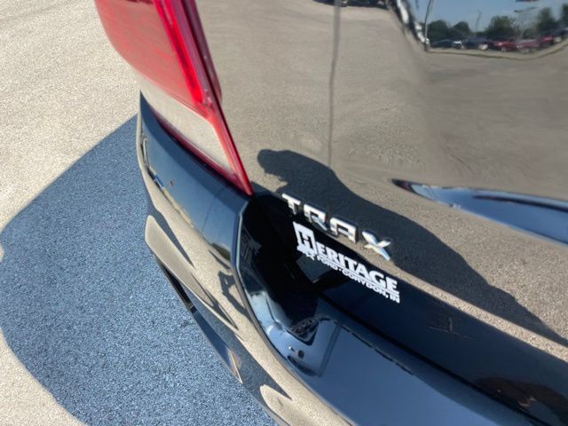 Used 2020 Chevrolet Trax LT w/ Driver Confidence Package FWD image 8