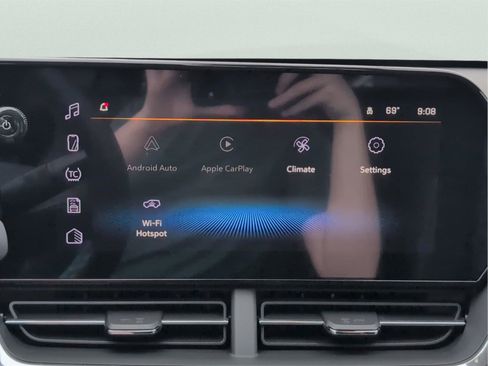 New 2026 Chevrolet Trax LT w/ Driver Confidence Package image 25