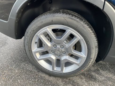 Used 2024 Honda Passport EX-L image 23