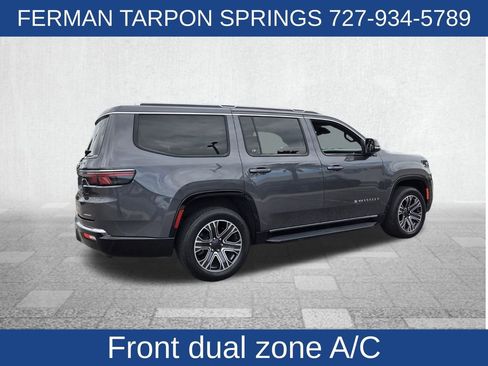 Used 2024 Jeep Wagoneer Series II image 11