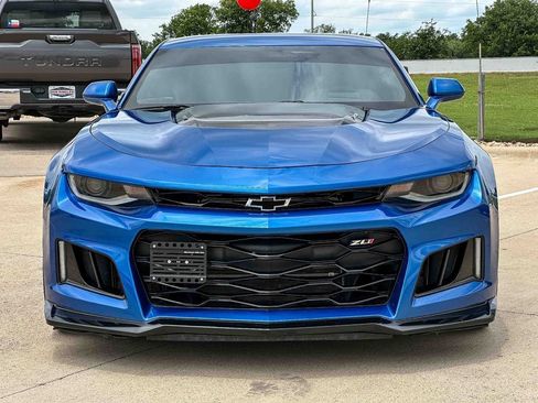 Used 2017 Chevrolet Camaro ZL1 RWD image 8