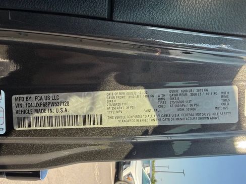 Used 2023 Jeep Wrangler Unlimited Sahara w/ Cold Weather Group AWD/4WD image 34