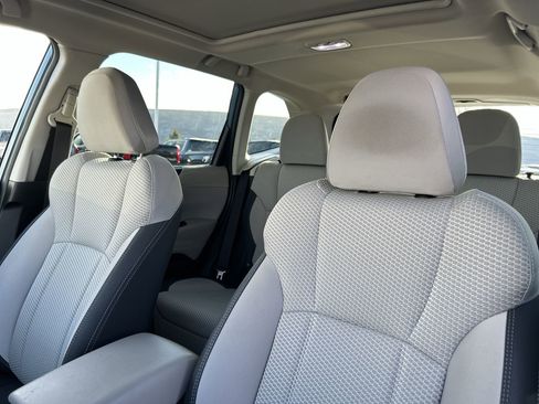 Used 2023 Subaru Forester Premium image 22