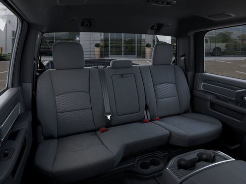 New 2026 RAM 3500 Big Horn AWD/4WD image 16