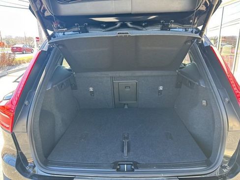 Certified 2025 Volvo XC40 B5 Plus image 11