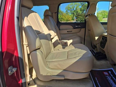 Used 2008 GMC Yukon XL Denali image 28