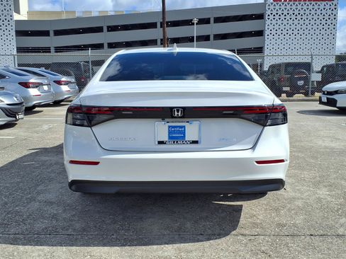 Certified 2026 Honda Accord LX image 21