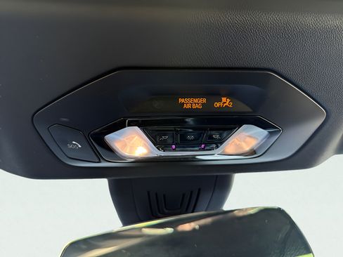 Used 2023 BMW 430i Convertible w/ M Sport Package RWD image 19