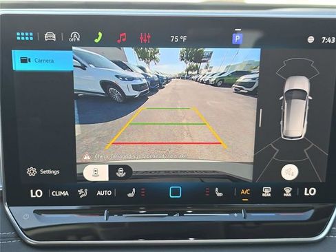 New 2026 Volkswagen Tiguan SE FWD image 15