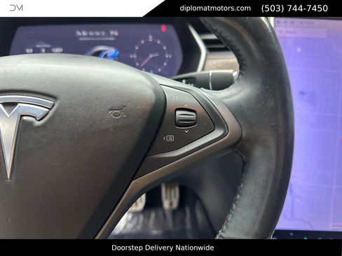 Used 2019 Tesla Model S Performance image 29