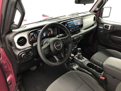 Certified 2024 Jeep Wrangler Willys image 13