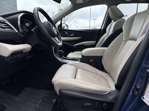 Used 2022 Subaru Ascent Limited w/ Technology Package image 19
