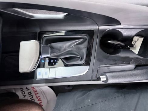 Used 2026 Hyundai Elantra Sport FWD image 23