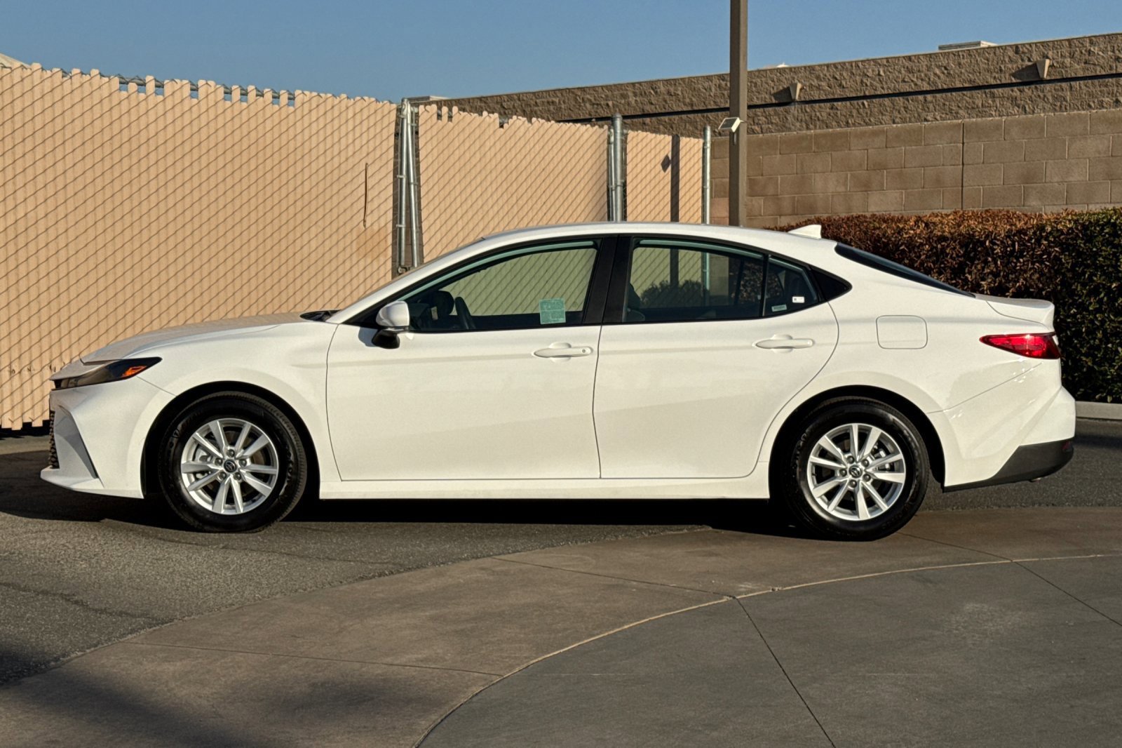 Used 2026 Toyota Camry LE FWD image 7