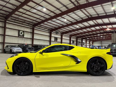 Used 2020 Chevrolet Corvette Stingray Premium Cpe w/ 3LT Preferred Equipment Group RWD image 16