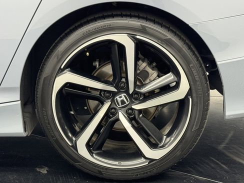 Used 2021 Honda Accord Sport image 14